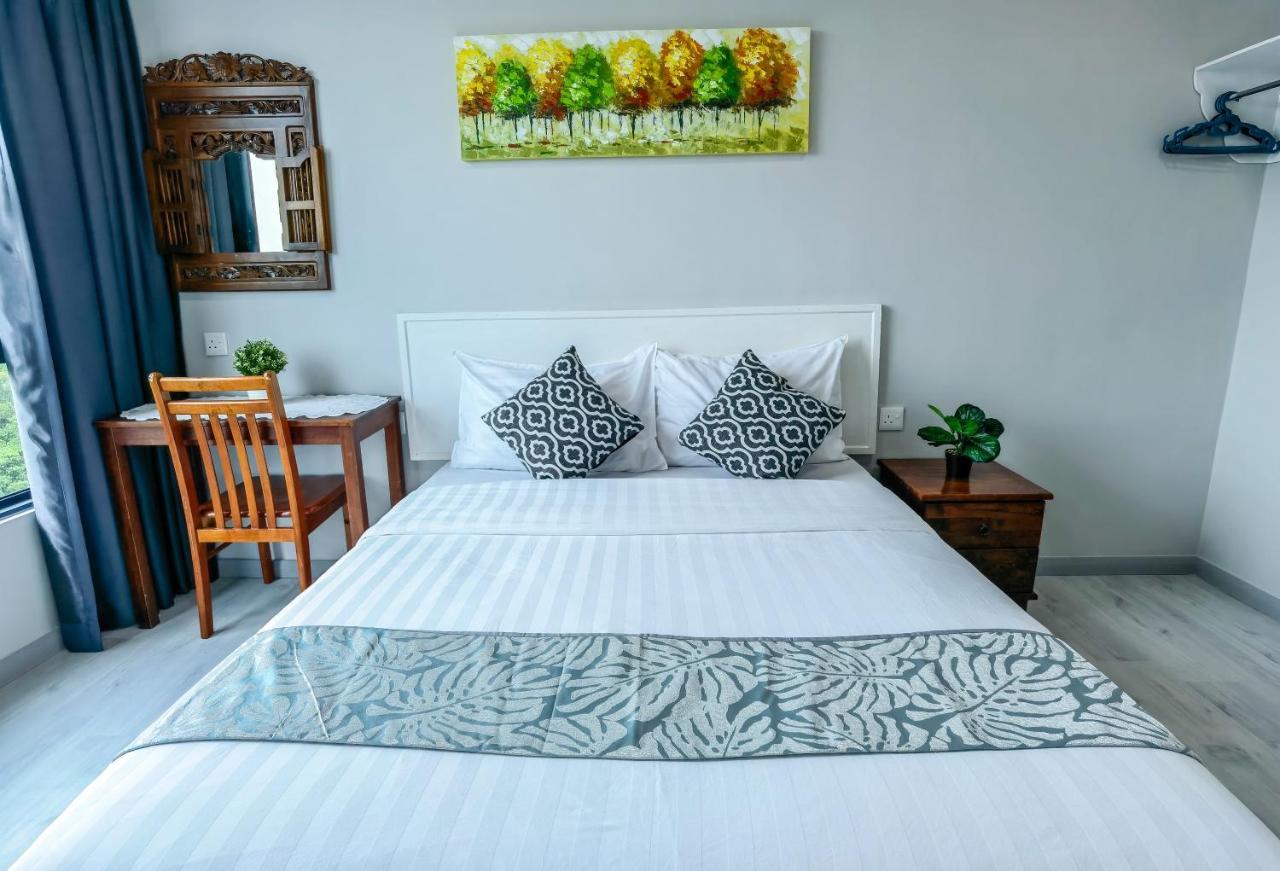 Lavender Homes @ Jesselton Quay