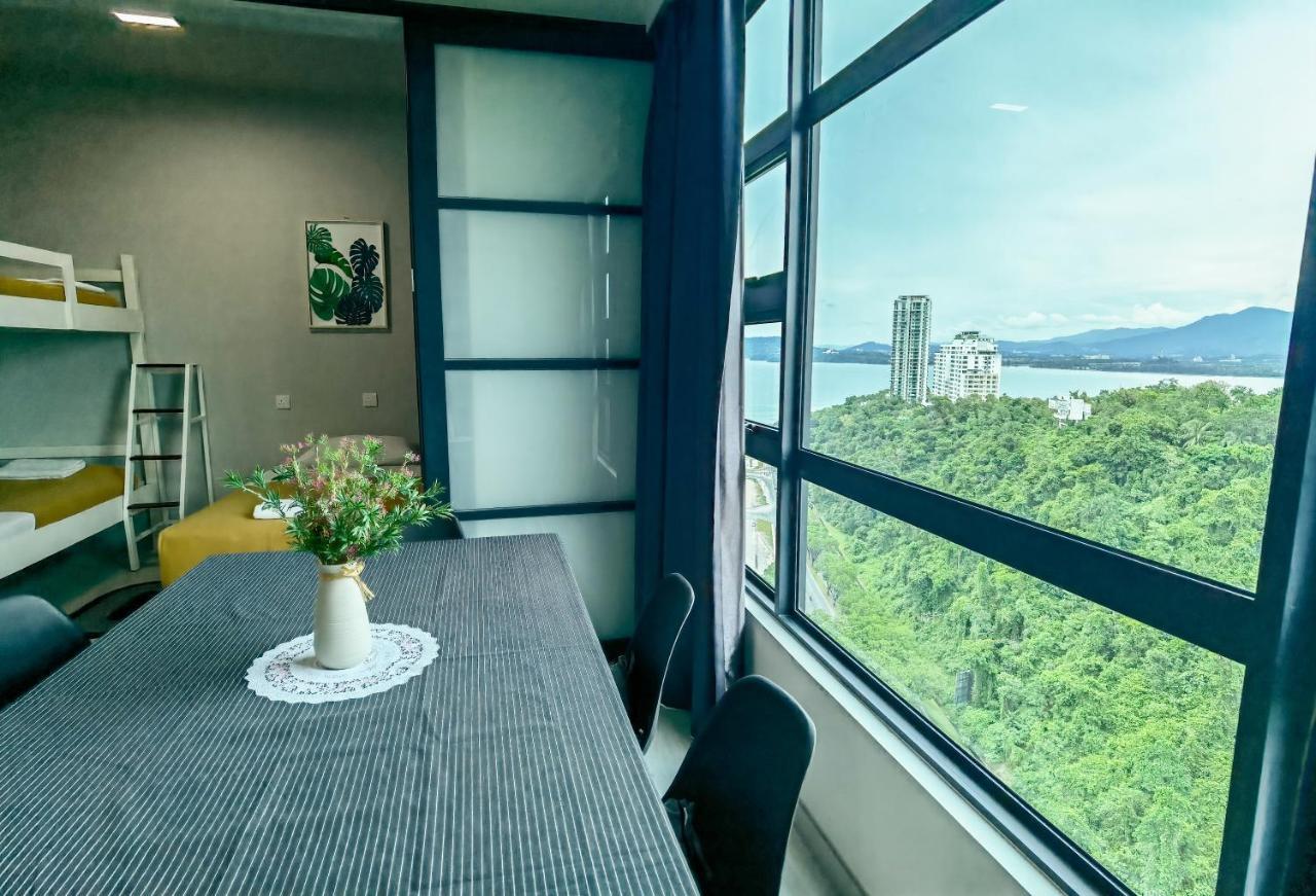 Apartment Lavender Homes @ Jesselton Quay *